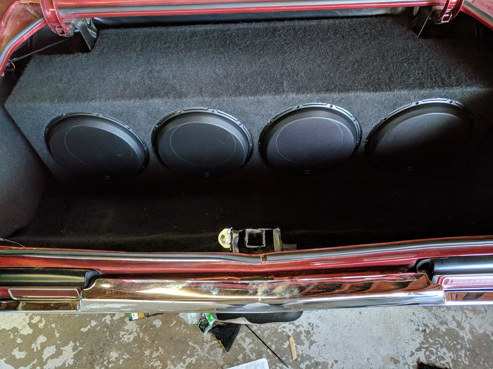 Custom trunk-speaker installation from The Beat Mobile official gallery
